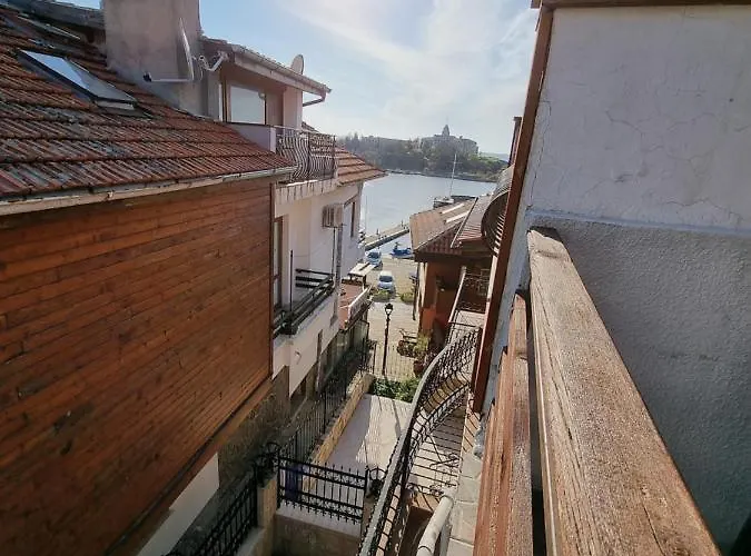 Diamanti Πανσιόν Σωζόπολη